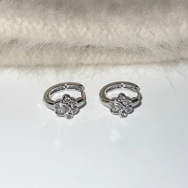 Female Diamond Studded Love Cat Foot Earrings Demandx