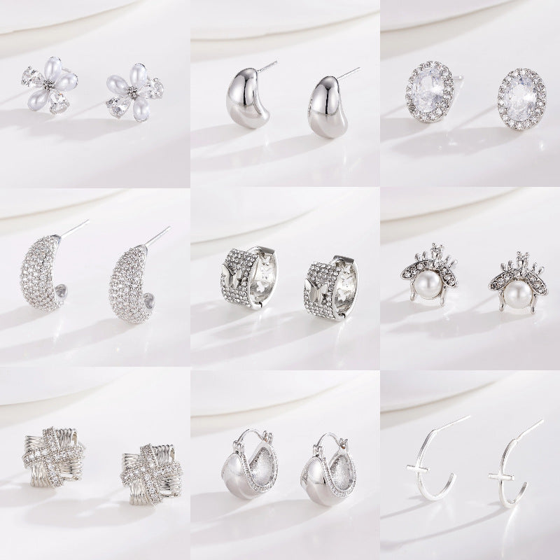 European And American Ins Style Diamond Stud Earrings Niche Design Demandx