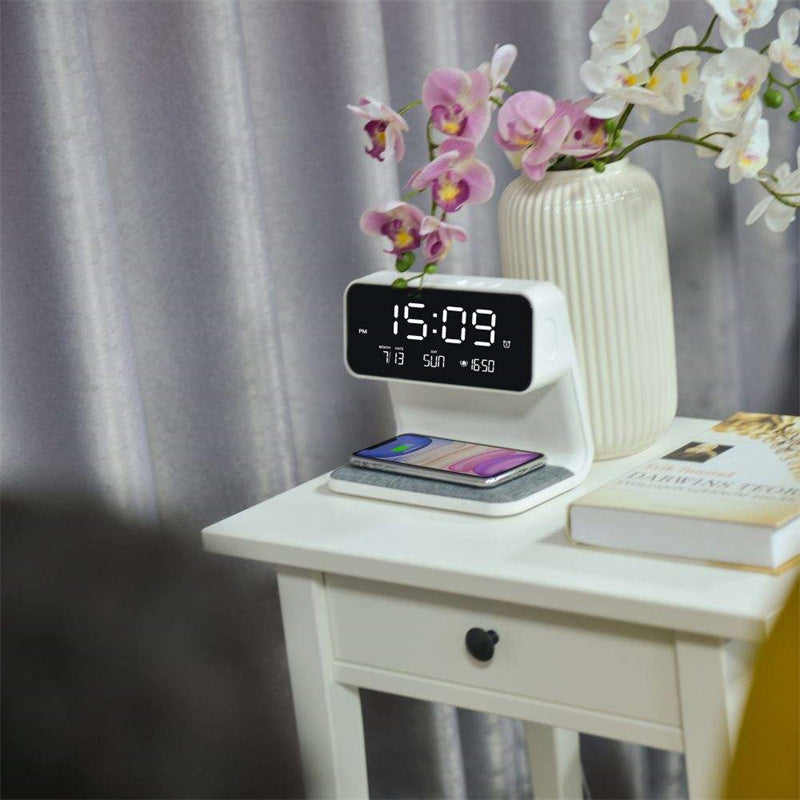 Creative 3 In 1 Bedside Lamp Wireless Charging LCD Screen Alarm Clock  Wireless Phone Charger Demandx